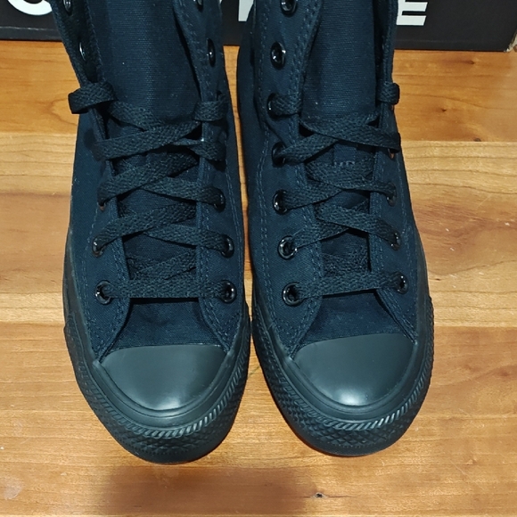 Converse All Black High-Top Shoes - Picture 4 of 13